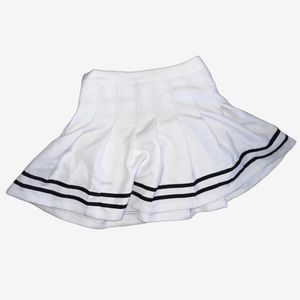 PLEATED SKIRT